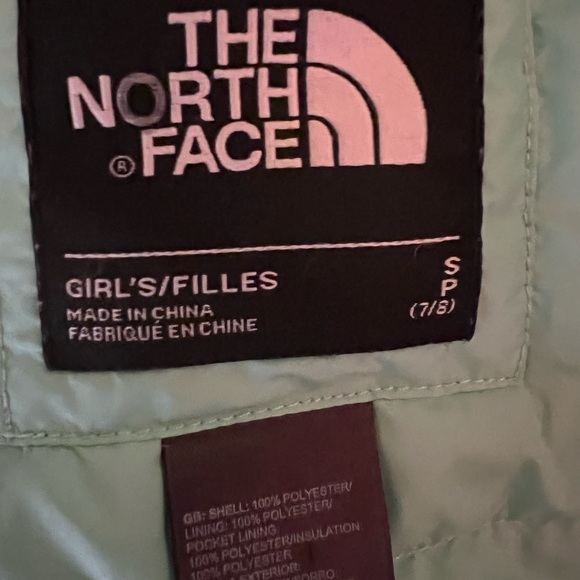 Elegant and functional moving basket approximately 12”x 12” with a removable top - Picture 7 of 10